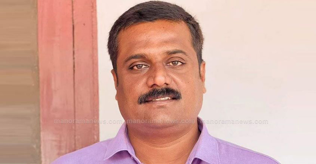 Pathanamthitta CPM worker found hanging inside party office