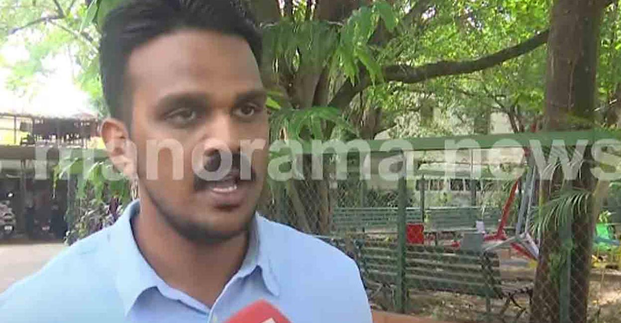 An FIR has been registered in the name of Ansil by the Thiruvananthapuram Cantonment Police based on a complaint filed by the registrar of the Kerala University. Photo: Manorama News Screengrab/Manorama Online