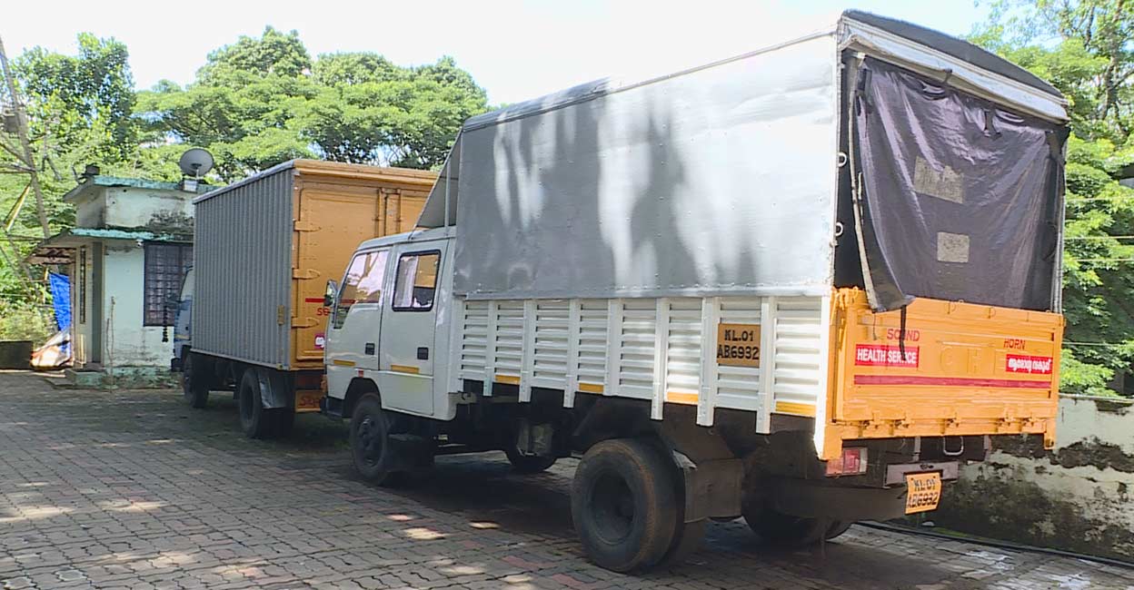 Two trucks that were used for transporting medicines lay idle in front of district drug warehouse in Idukki post 15 years in operation. Photo: Special Arrangement 