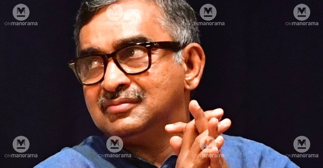 Justice Alexander Thomas Justice Alexander Thomas, the senior-most judge of the Kerala High Court, will perform the duties of the office of the chief justice from the date Justice Bhatti relinquishes the charge as chief justice. Photo: Manorama