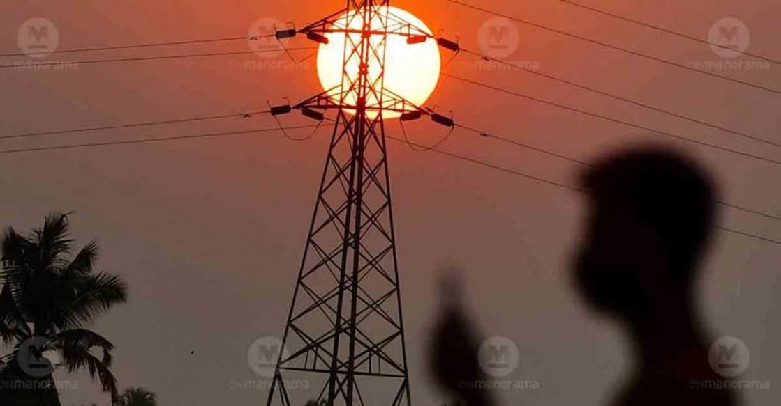 The surcharge goes up to 20 paise next month while adding the 10 paise the Board can collect at its own discretion. Representative image: Josekutty Panackal/Manorama