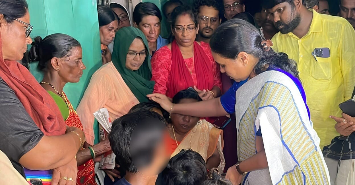 veena-george-aluva-victim-family Health Minister Veena George consoles the family of the five-year-old killed in Aluva. Photo: Facebook/@veenageorgeofficial