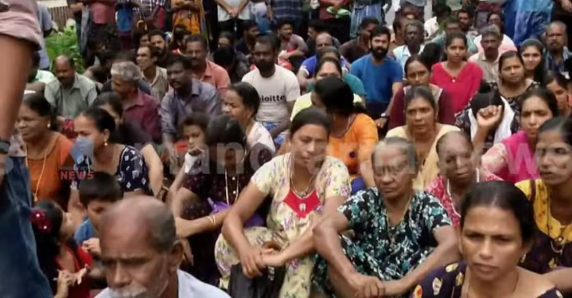 Kannamaly protest Locals declared that they won't call off the protest until the authority assures proper action. Photo: Screengrab/ Manorama News