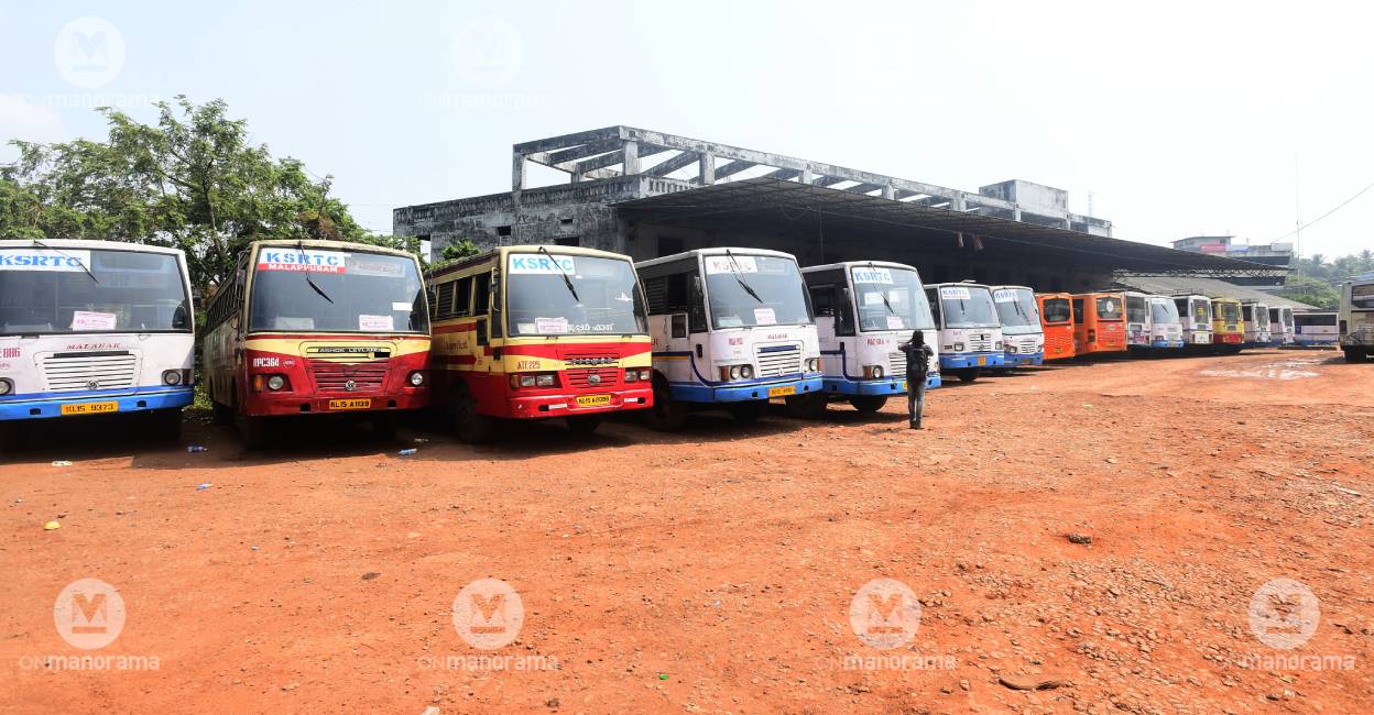 Drunk at work: 26 KSRTC employees fired, 74 suspended