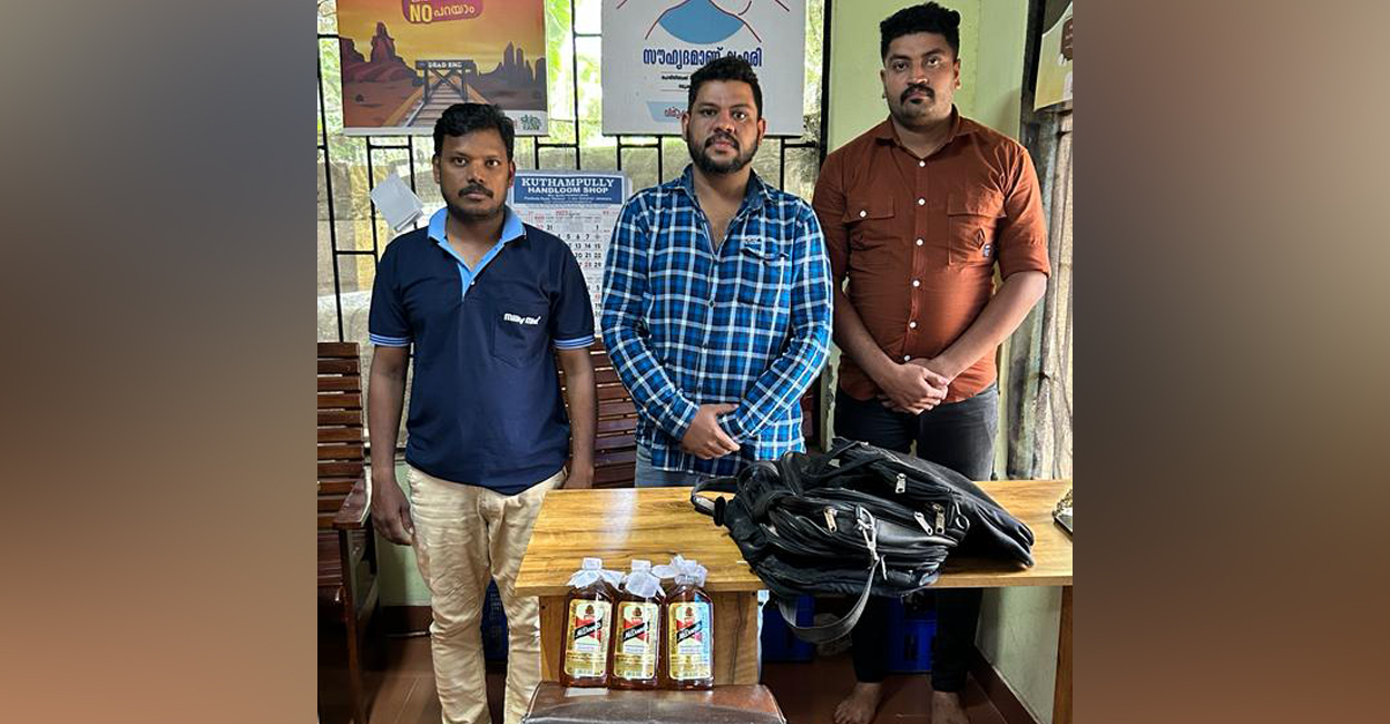liquor-thieves-thrissur The accused, Mereesh, Jayadev and Abhilash. Photo: Special arrangement