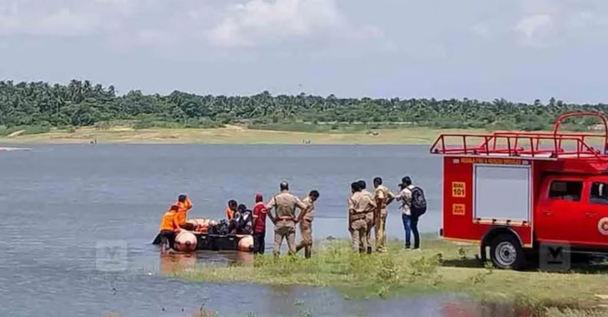 The accident happened at noon on Sunday at Mavuthampathi in Navakkarai, across the Tamil Nadu border. Photo: Manorama