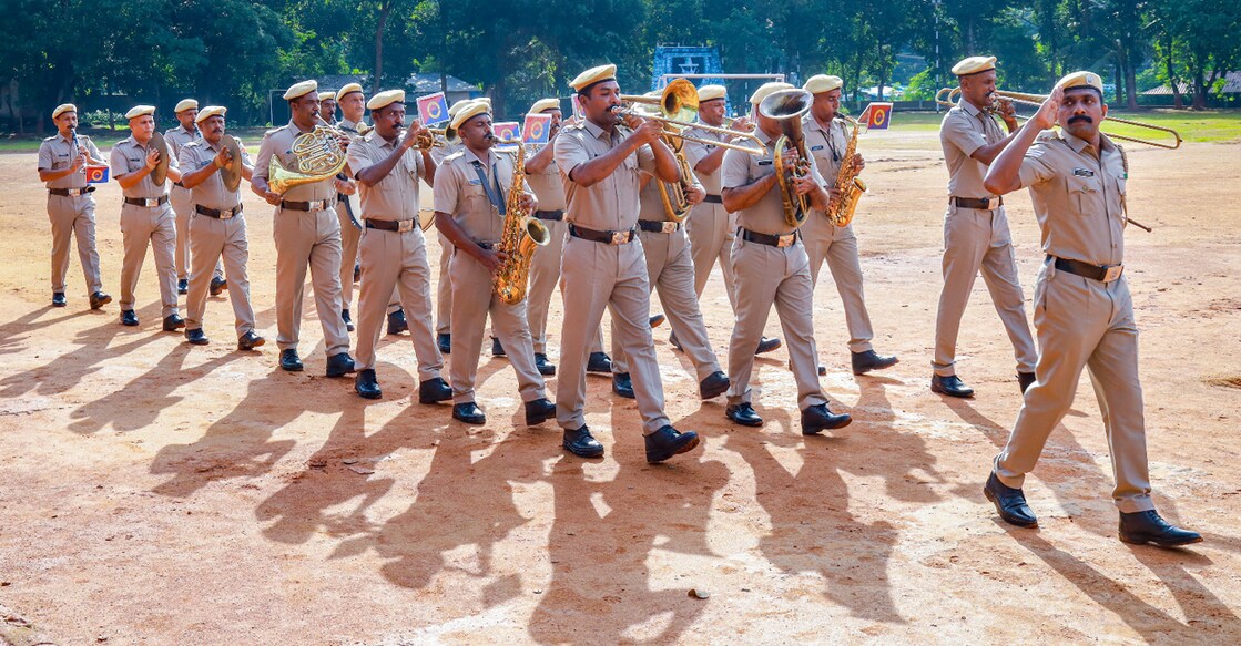 The passing out parade of the Lakshadweep Police on the Kerala Armed Police (KAP) Battalion 2 ground at Muttikulangara in Palakkad on Monday. Photo: Special arrangement 