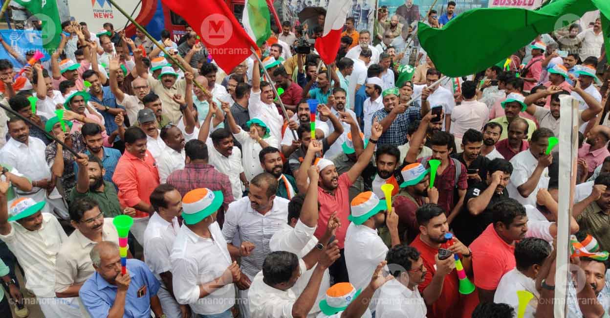 udf-celebration-puthuppally UDF activists celebrate after Chandy Oommen secures comfortable lead in Puthuppally bypoll. Photo: Manorama