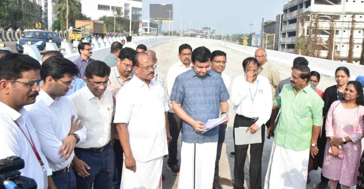 PWD Minister Mohammed Riyas reviewing construction work on the Thondayad flyover. Photo: Special Arrangement