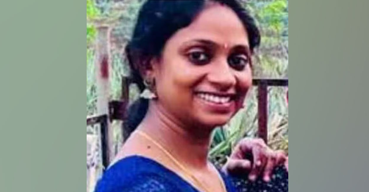 Asha Sarath. 