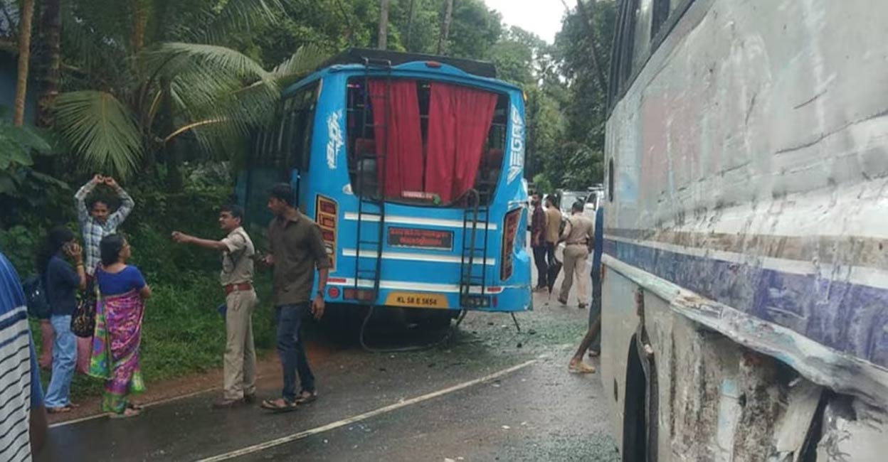 The private bus, travelling from Mananthavady to Thalassery, collided with the tourist bus en route to Ooty from Kannur. Photo: Special arrangement. 