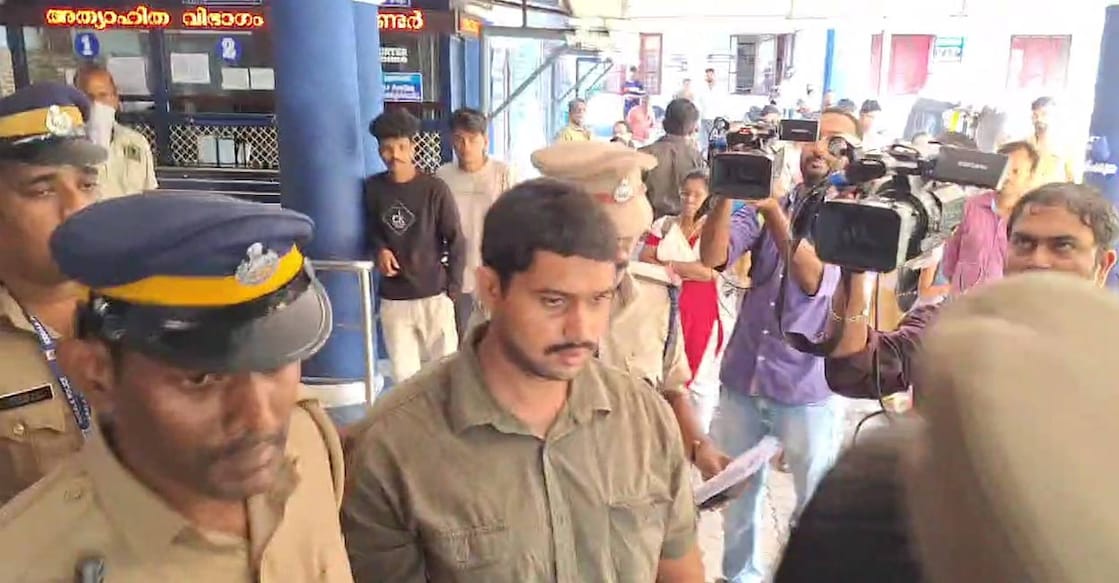 The five accused, all from Haryana, were taken to the Thrissur District Hospital for a medical check-up. Photo: special arrangement. 