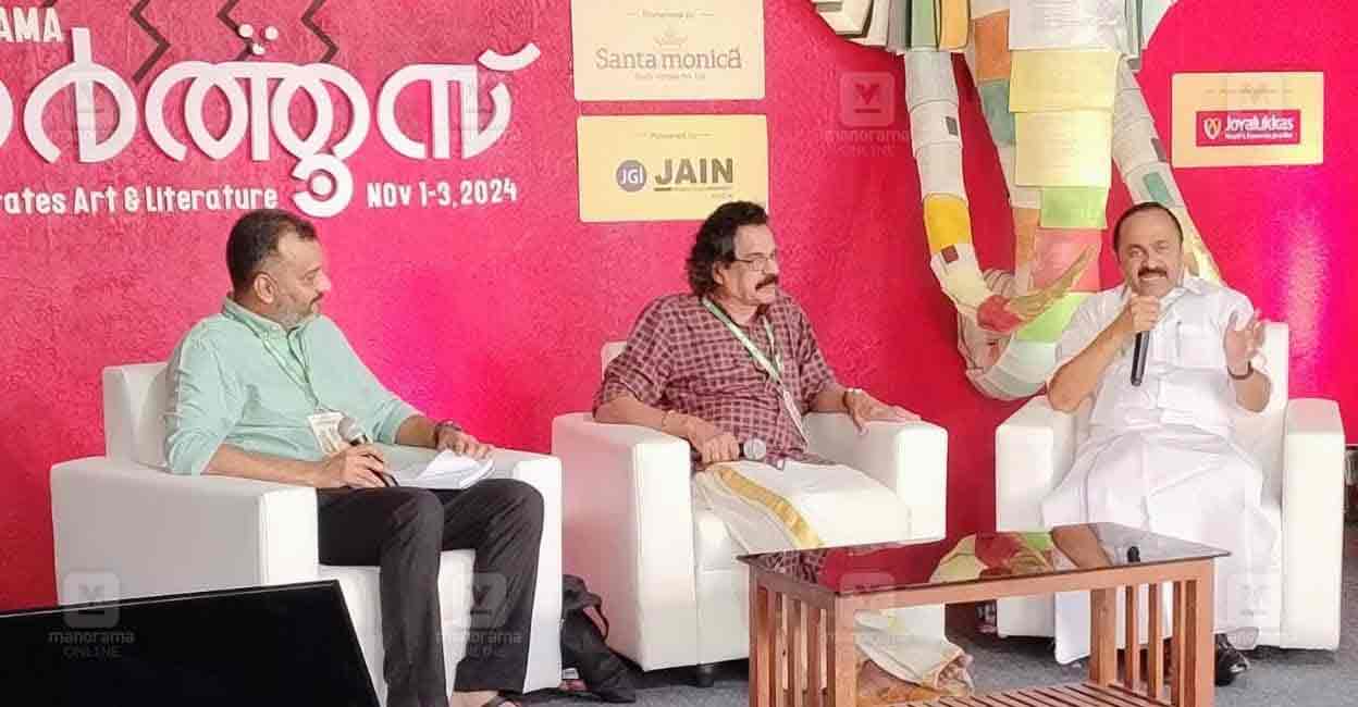 The 'Amrith' stage opened with a session titled 'Unbiased Reading,' with panelists including Leader of the Opposition VD Satheesan, author CV Balakrishnan, and Sunny Joseph, Chief News Editor of Malayala Manorama's Thiruvananthapuram unit. Photo: Manorama