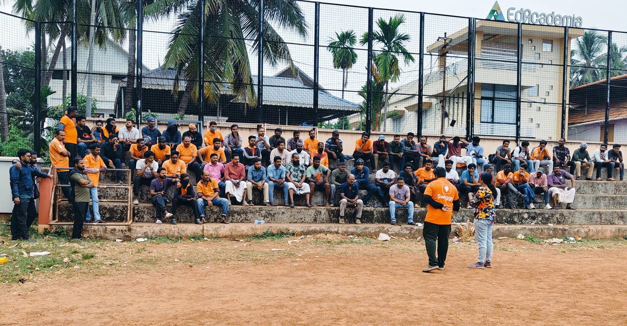 While the delivery allowance was initially Rs 15 per kilometre, it has now been reduced to Rs 5, prompting workers to demand a revision to Rs 10. Photo: Special arrangement. 