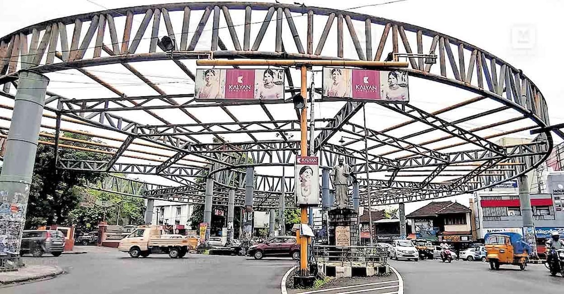 The partially constructed skywalk structure in Kottayam. Photo: Manorama/File Photo