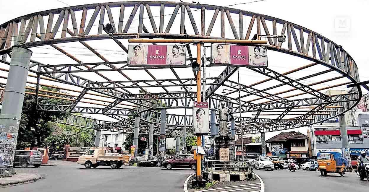 The partially constructed skywalk structure in Kottayam. Photo: Manorama/File Photo