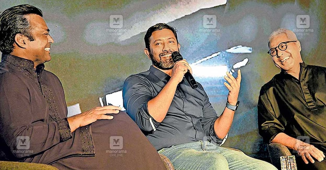 Leander Paes (L) Abhilash Tomy (C), and Faizal Kottikollon. Photo: Manorama