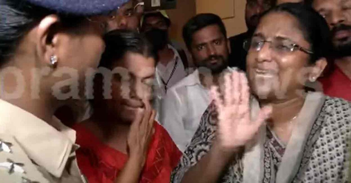 Congress leaders Shanimal Usman and Bindu Krishna respond to media after police raid. Photo: Screengrab/Manorama News