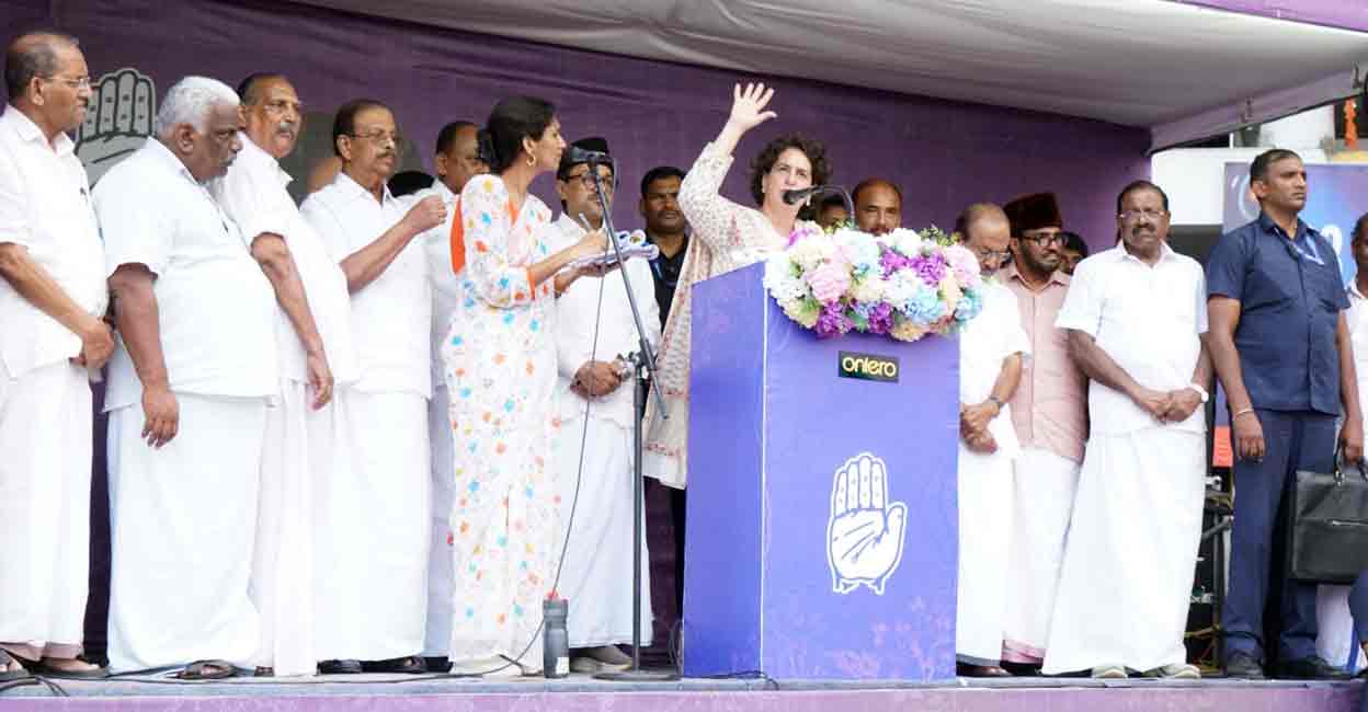 priyanka-gandhi-campaign1 Priyanka Gandhi during a speech at Nilambur, Malappuram. Photo: Special arrangement