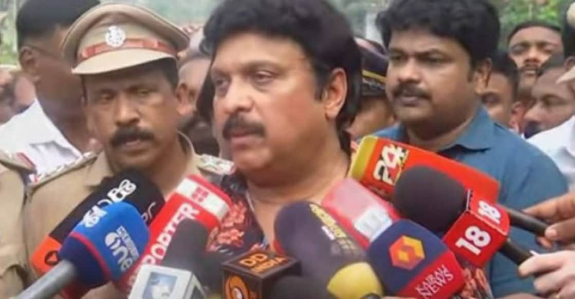 Minister KB Ganesh Kumar addresses media in Palakkad's Panayambadam. Photo: Screengrab/ Manorama News