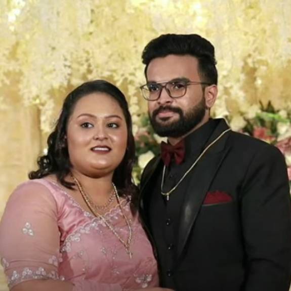 pathanamthitta-couple-anu-nikhil