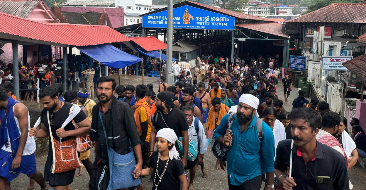 Devotees at Sabarimla temple. Photo: PRD