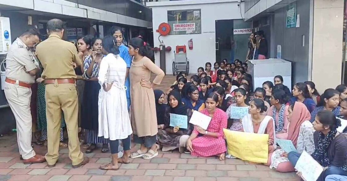 Students protest in front of the hospital. Photo: Manorama News