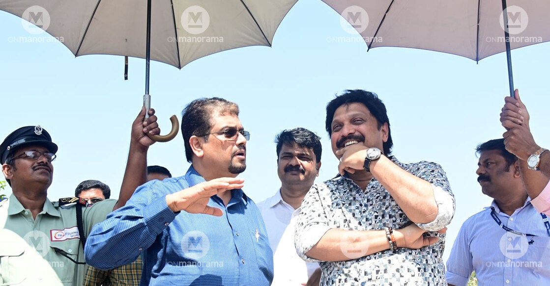Biju Prabhakar and Transport Minister KB Ganesh Kumar. File photo: Manorama