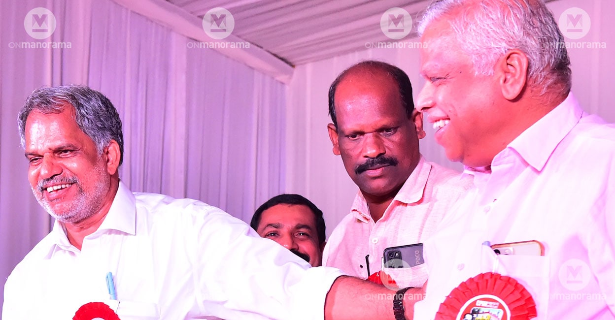 a-vijayaraghavan-mv-jayarajan A Vijayaraghavan and M V Jayarajan. File photo: Manorama