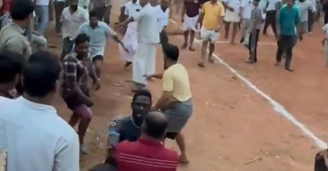 Mob chases and attacks Ivory Coast footballer, Diarrassouba Hassane. Photo: Screengrab from viral video/ IANS