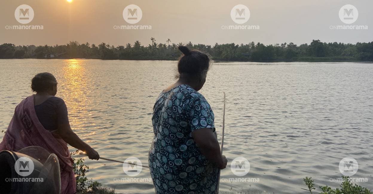 alappuuzha-kakkathuruthu alappuuzha-kakkathuruthu