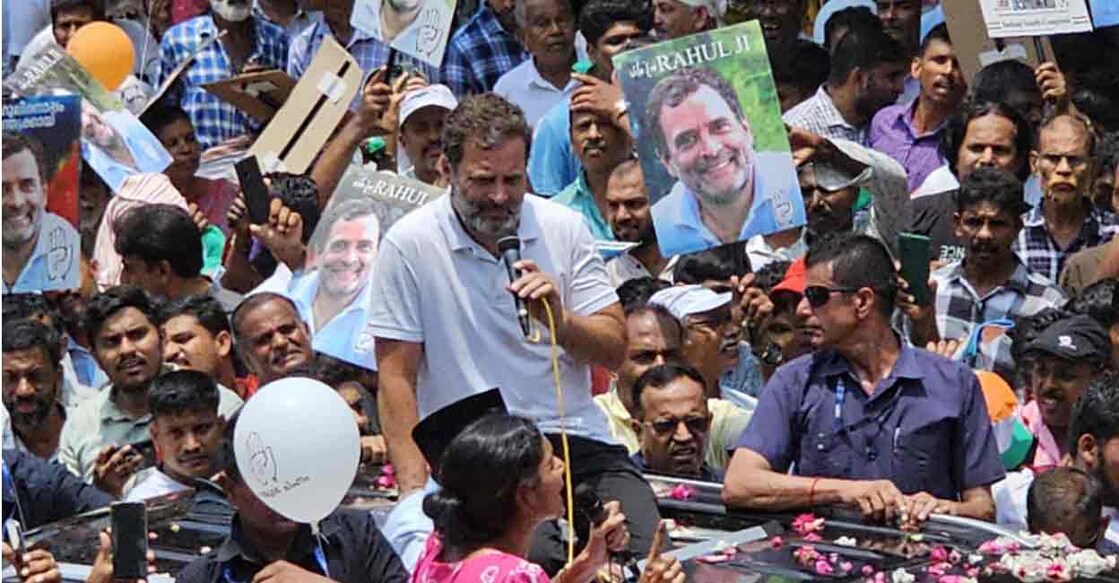 Rahul Gandhi during roadshow at Kodiyathur in Kozhikode. Photo: Special arrangement