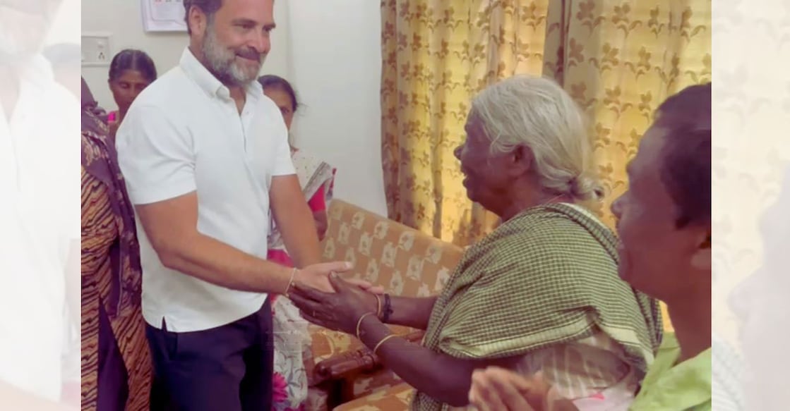 Rahul Gandhi meets tribespeople from Attappadi at Edavanna in Malappuram on Tuesday. Photo: Special arrangement