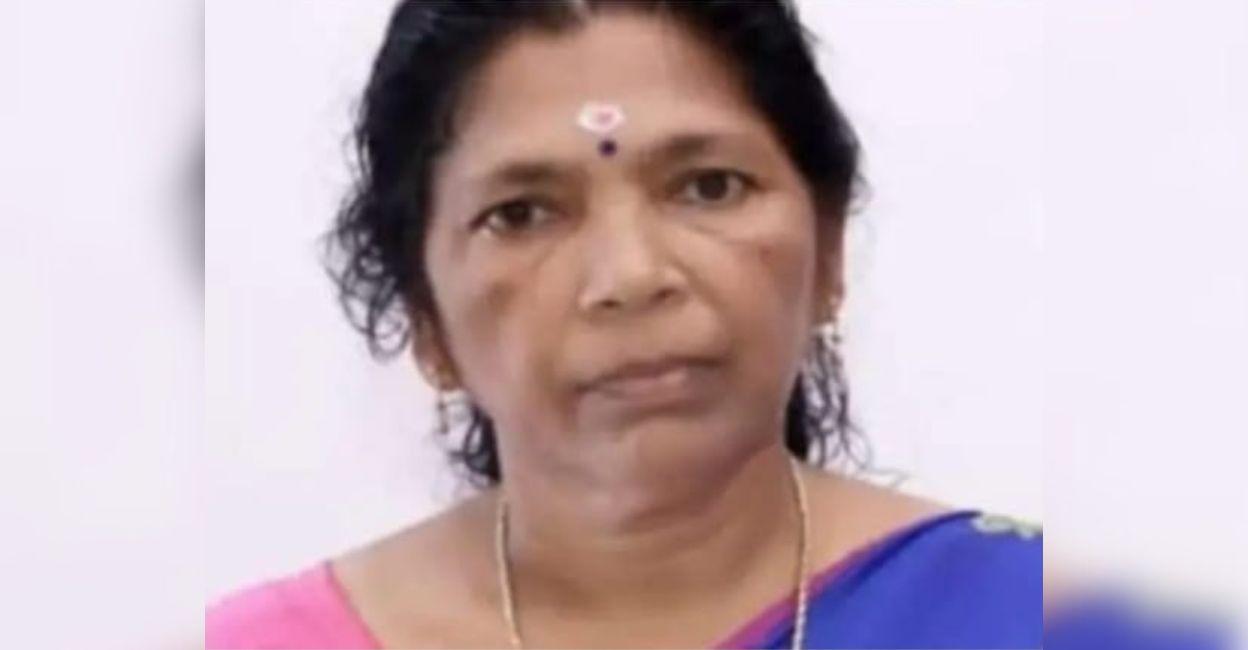 Woman dies as speeding tipper rams autorickshaw