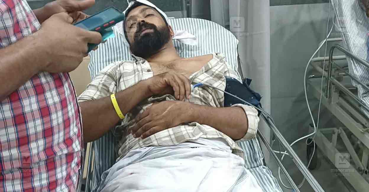 Hospitalised UDF activists detained by Perambra police, locked up