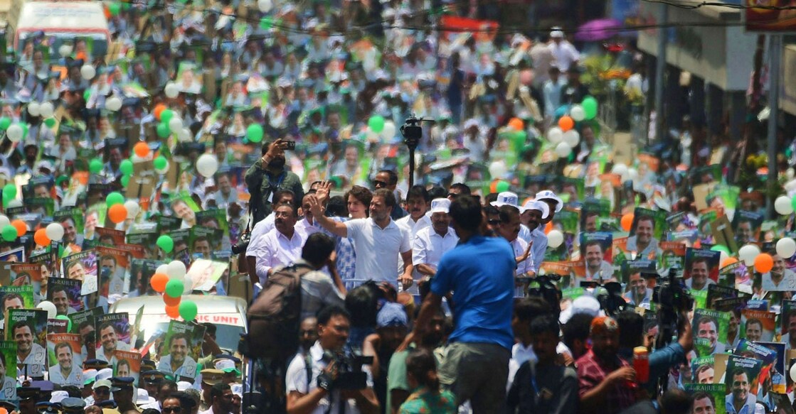 Balloons and posters resembling the tri-colour were used during Rahul Gandhi's roadshow in Kalpetta, Wayanad on Wednesday. Photo: Manorama