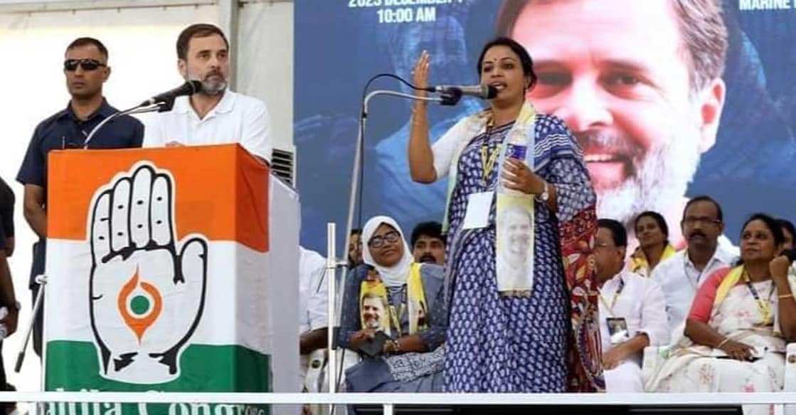 Soya Joseph translating Rahul Gandhi's speech at Mahila congress convention - Photo: Special arrangement. Soya Joseph translating Rahul Gandhi's speech at Mahila congress convention - Photo: Special arrangement.