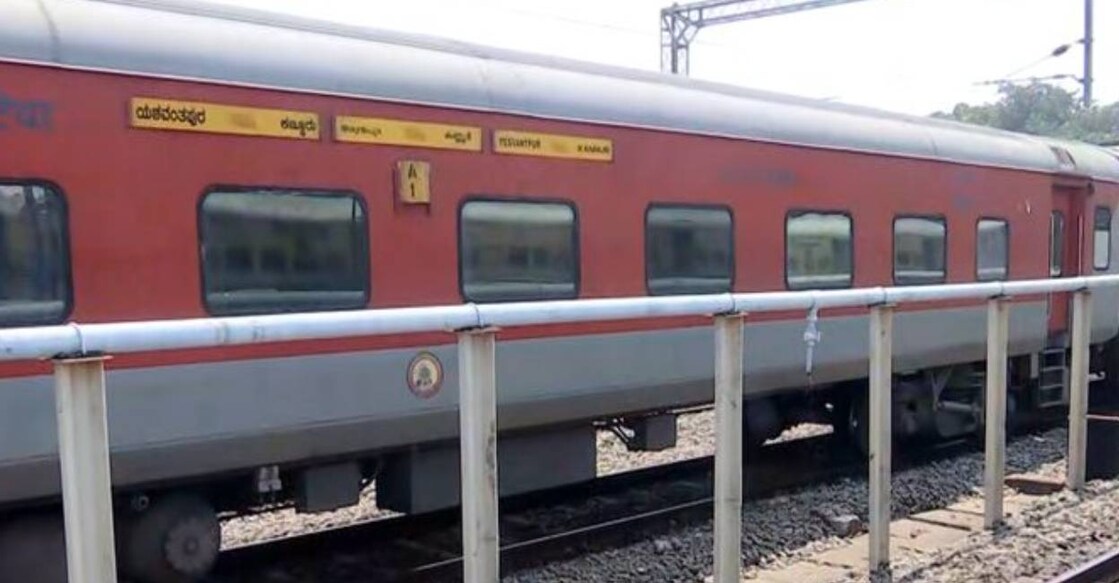 Yesvantpur-Kannur Express in Kannur railway station. Photo: Screengrab/ Manorama News