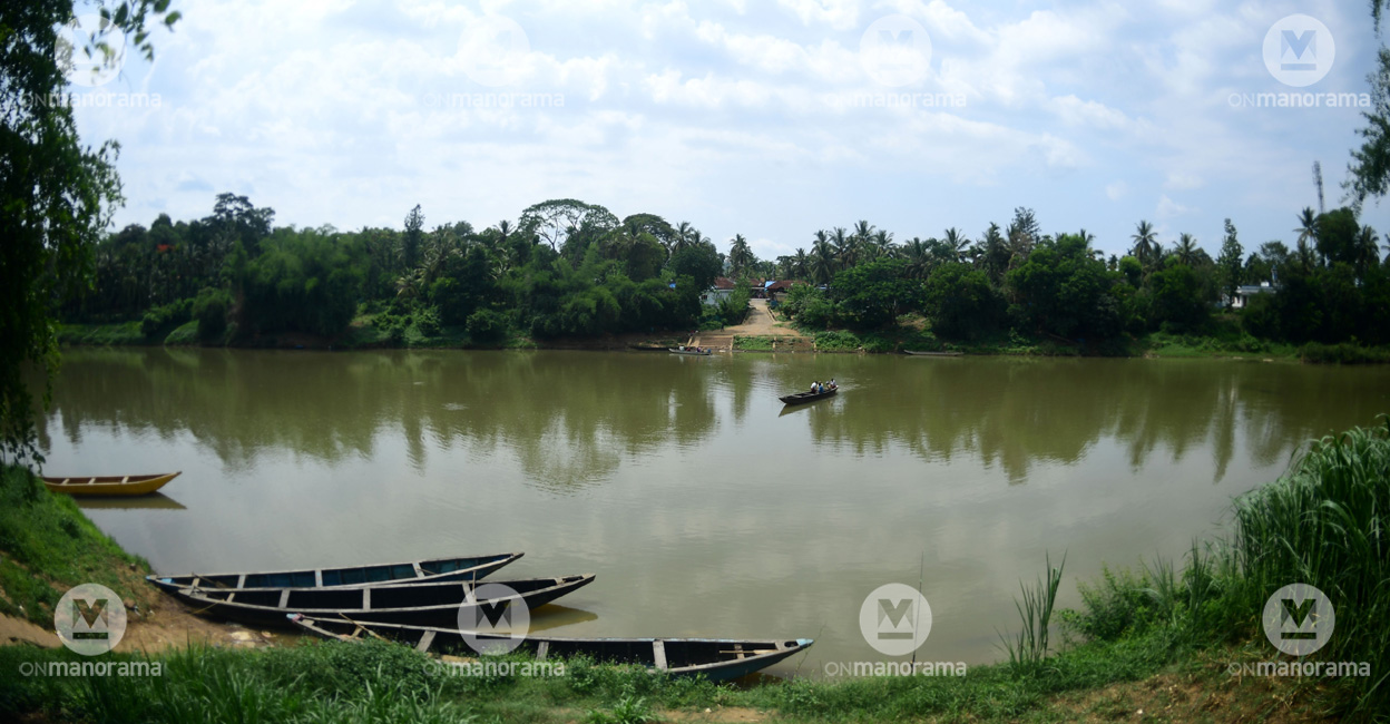The Perikalloor ghat on River Kabani that connects Kerala and Karnataka. File photo: Jithin Joel Haarim/Manorama
