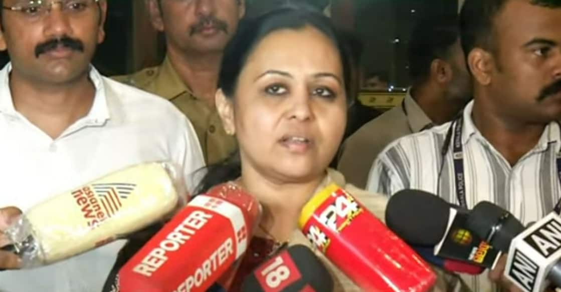 Kerala Health Minister Veena George addresses media at the Nedumbassery Airport in Kochi on Thursday. Photo: Screengrab/Manorama News