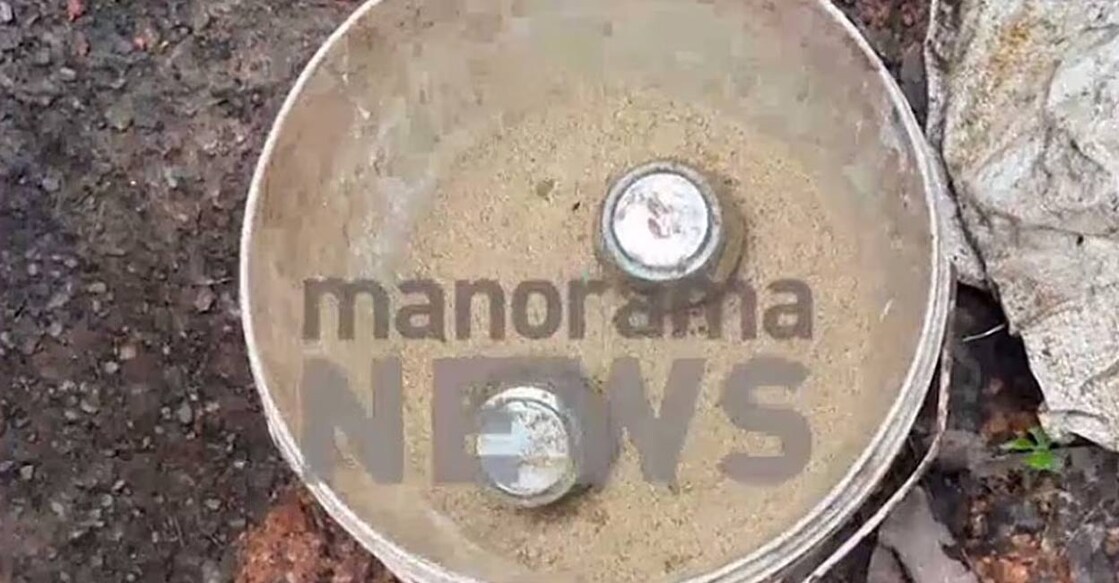 steel-bomb-ls Screengrab: Manorama News.