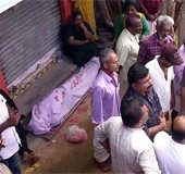 Family protests outside Chempazhanthy Society with man's body, blames bank president for death