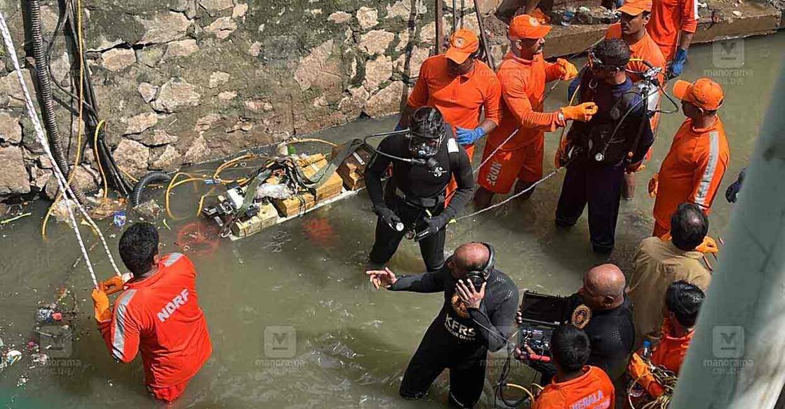 Search on for missing sanitation worker in Amayizhanchan canal. Photo: Manorama