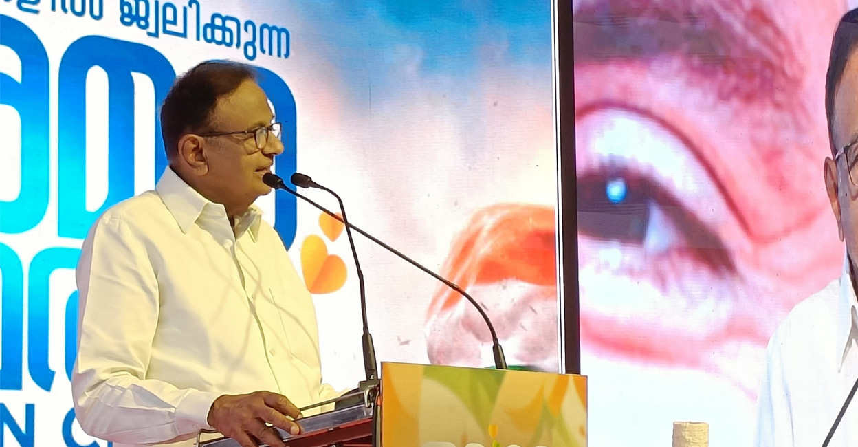 Congress Working Committee member P Chidambaram addresses a meeting organised by the Youth Congress to commemorate former Kerala Chief Minister Oommen Chandy in Kochi on Sunday. Photo: Onmanorama.