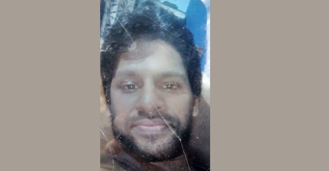 shihab-kp-ls Shihab KP (35), son of Paramb Latheef died after being hit by a train at Elathur in the early morning hours on Wednesday. Photo: Special arrangement.