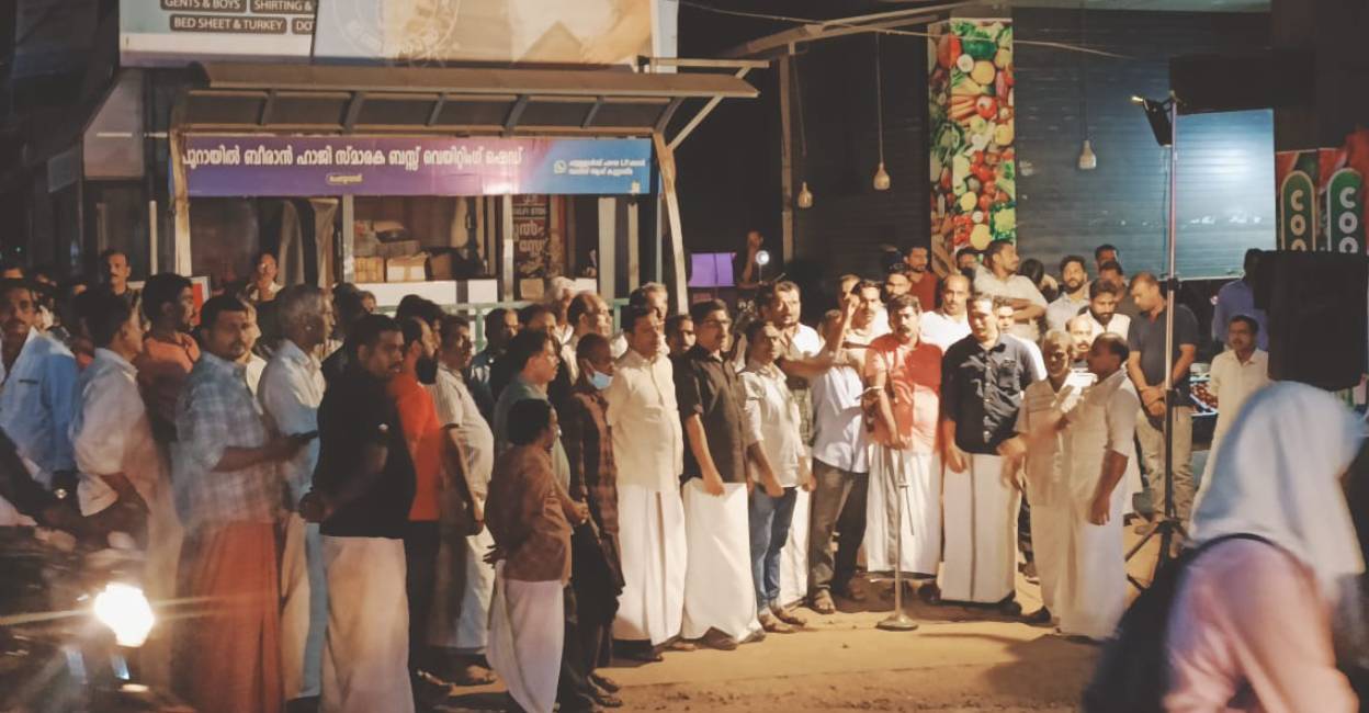 malappuram-kidnap-protest malappuram-kidnap-protest