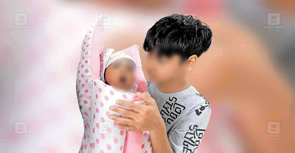 Hayan with his baby sister Anara. Photo: Manorama