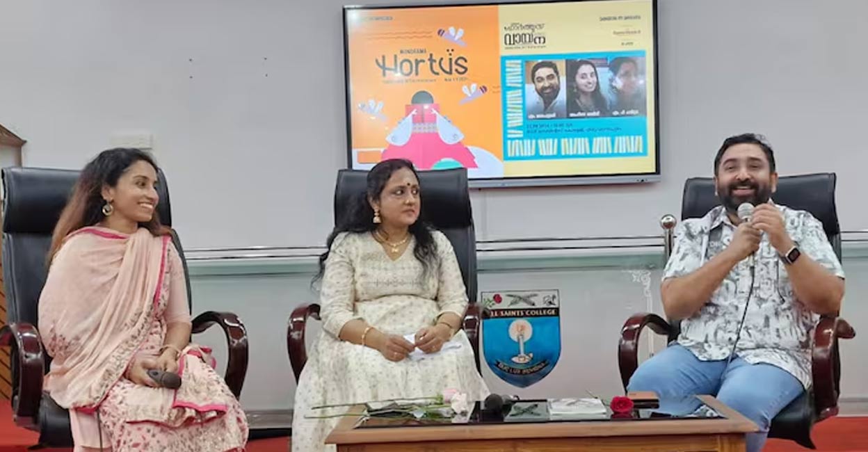 The event was centred around Jayachandran's book 'Varika Gandharva Gayaka', which was written as a tribute to Devarajan Master. Photo: Manorama.