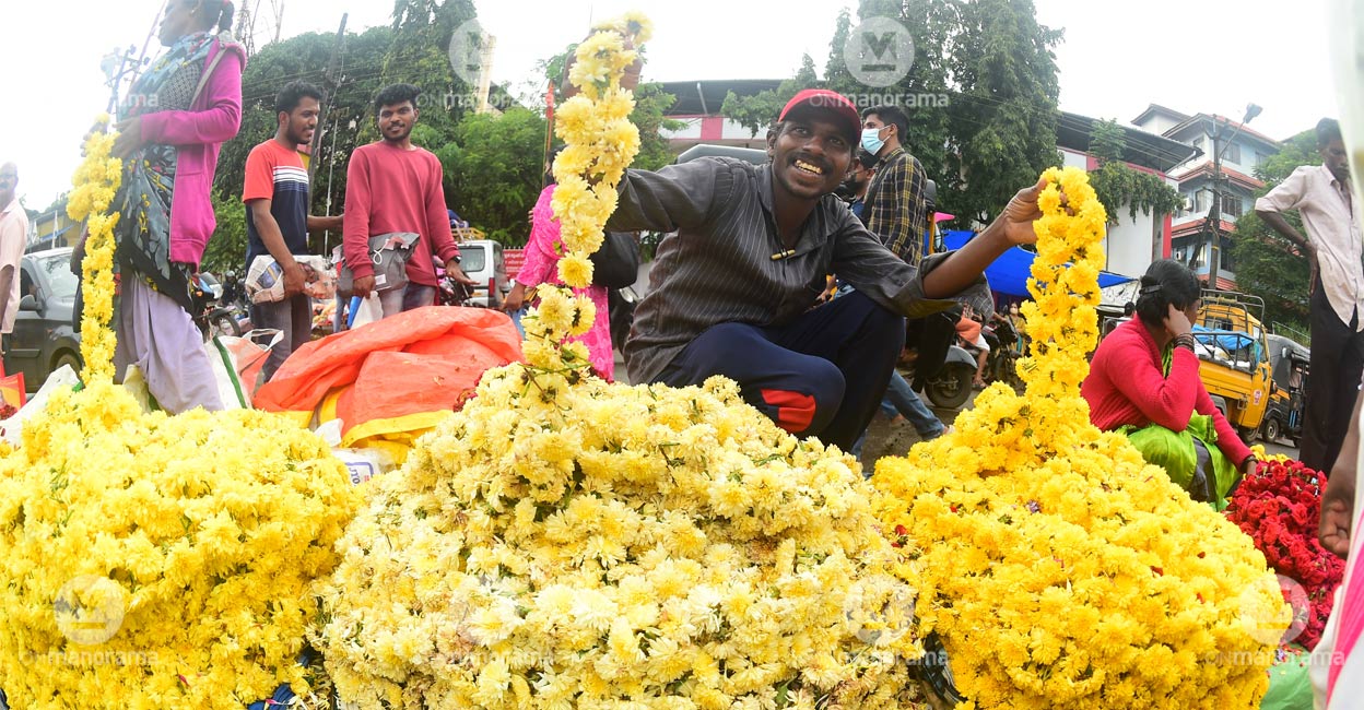 As flowers start blooming across Tamil Nadu’s villages, Kerala begins to tap into these locations. File Photo: Manorama. 