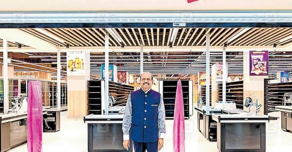 Kottayam Lulu Mall to open in November; Yusuff Ali reviews final preparations